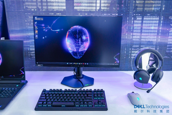 【博客文章】“境界全开OPEN MINDS”ALIENWARE外星人全新家族亮相第三届消博会1462.png