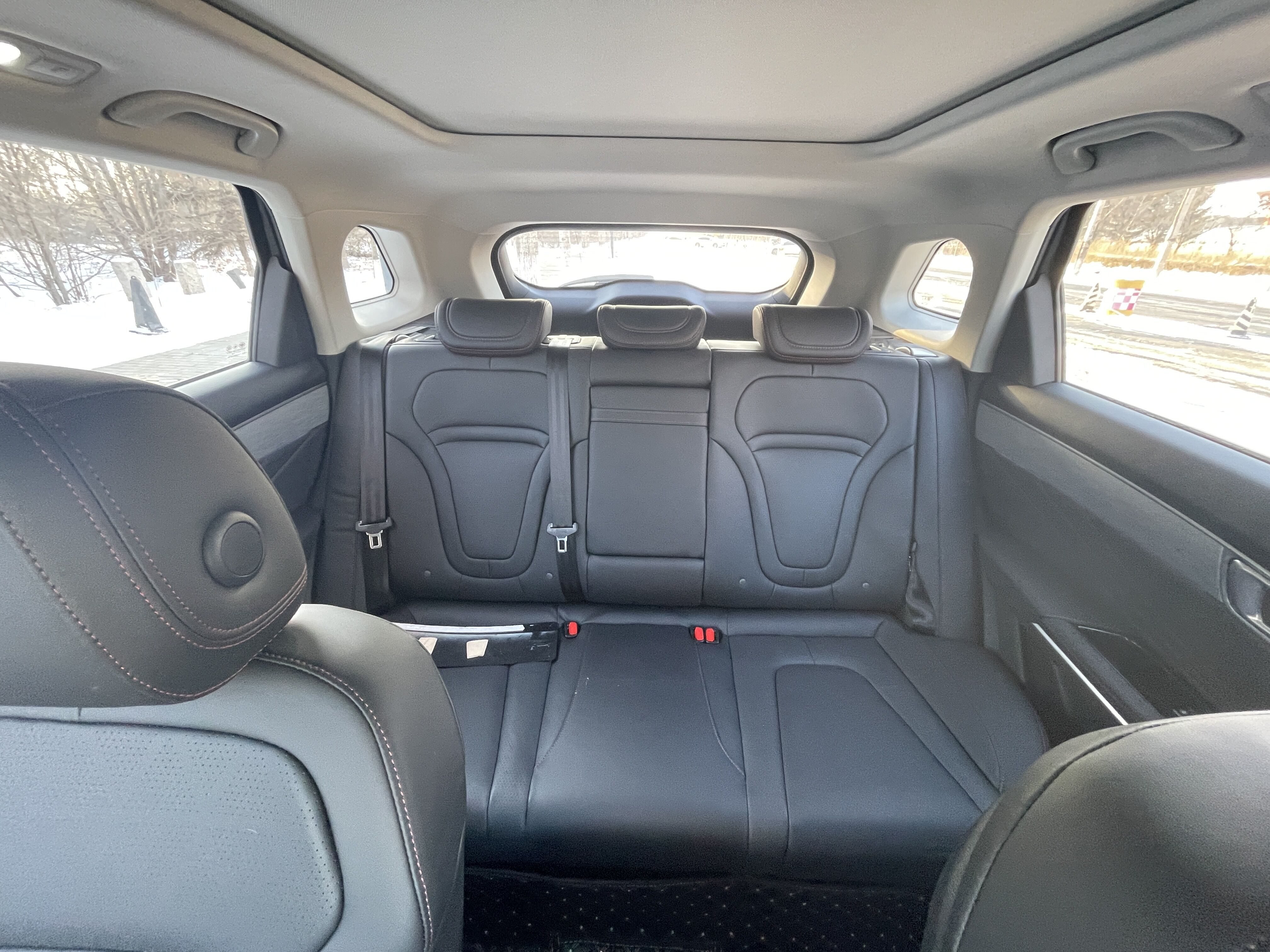 不只是大这么简单试驾2023款奔腾t99