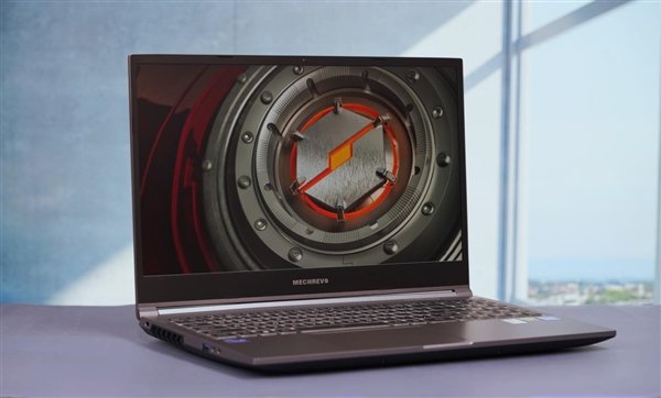 八核酷睿+满血RTX 3060!机械革命极光Pro图赏