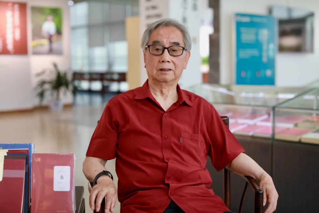 《少年维特的烦恼》《浮士德》《魔山》……“巴蜀译翁”,“译”不尽的骄傲与传奇|草地周刊_凤凰网