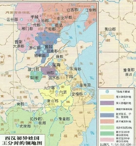 为什么刘邦能灭掉异姓诸侯，项羽却被诸侯围攻而亡？