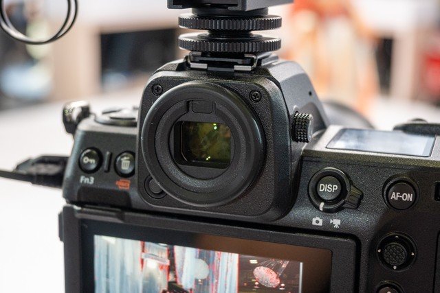 27999元的小“Z9” 尼康Z8全画幅相机新品成P&amp;E展会焦点