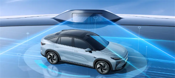 全系支持换电补能!吉利睿蓝7正式上市:售价11.77万起