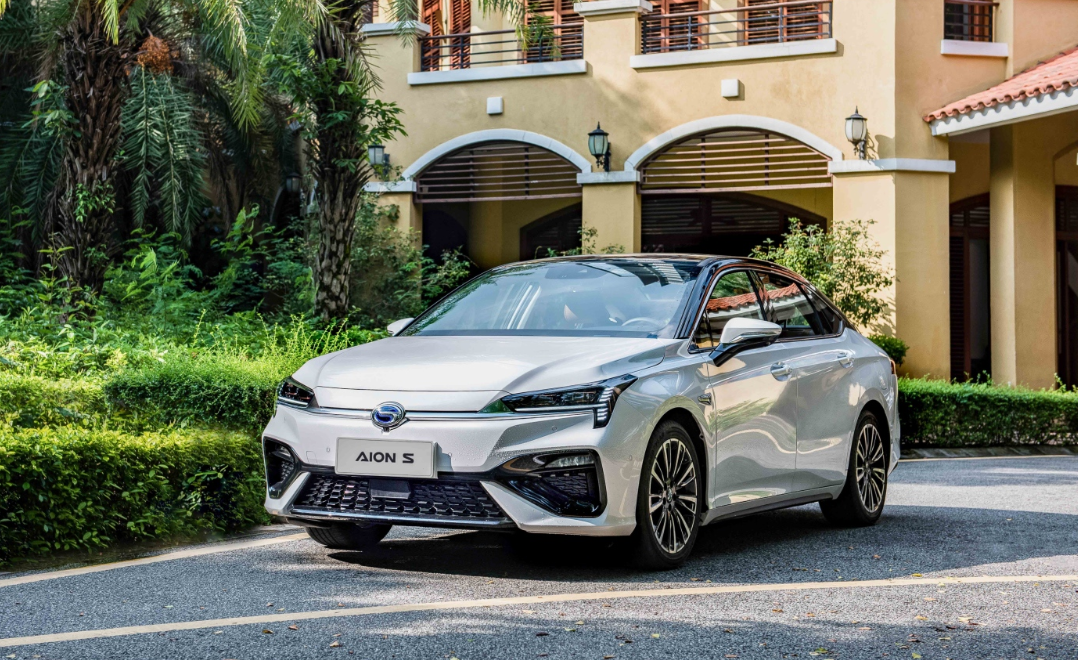 不算混动,宋PLUS就消失了?换海豚挑大梁!5月纯电动车销量