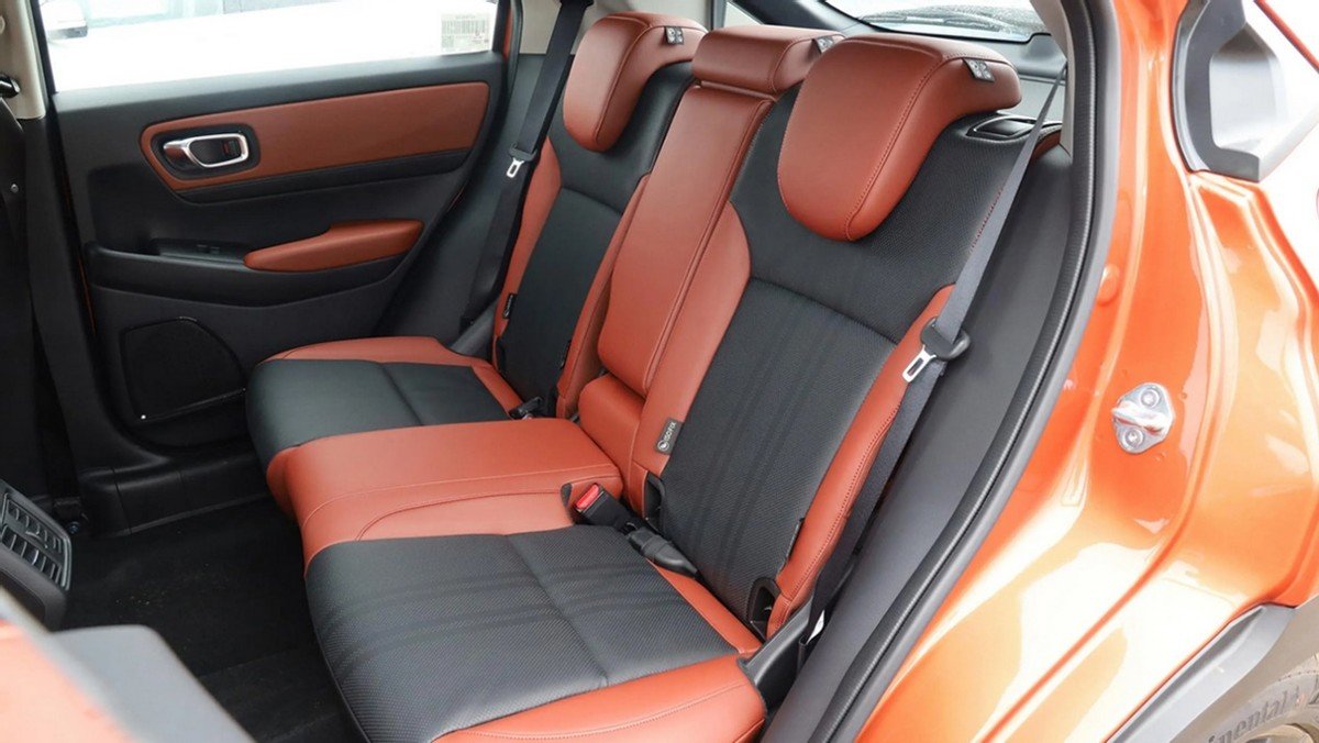 争夺年轻人的选票 实力很重要 起亚赛图斯对比本田XR-V