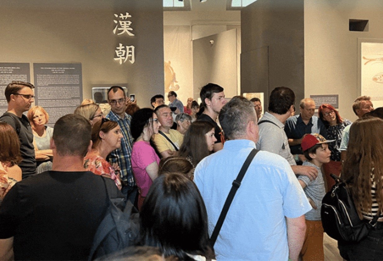 “不朽的玉甲——中国汉代文物精品展”匈牙利莫拉·弗朗茨博物馆展览现场