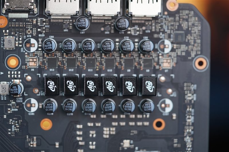 175W功耗释放稳压64℃!铭瑄RTX 4060 Ti iCraft OC8G瑷珈显卡评测:二次元秀肌肉