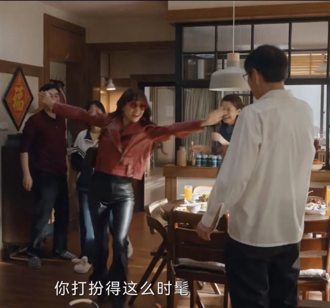 Industry, Kansas 的待售圣诞丑毛衣| Facebook Marketplace | Facebook, image size:1080x1008