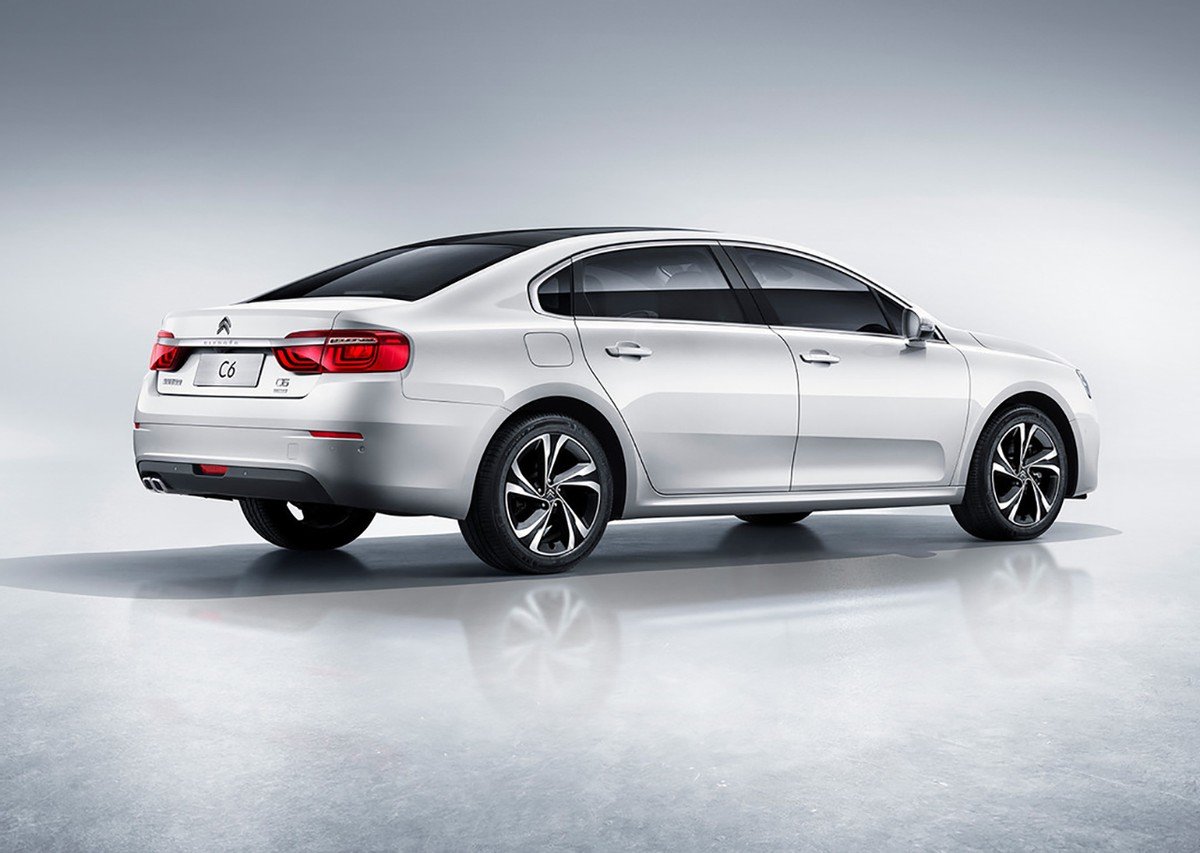 东风系大降价,雪铁龙C6只需12.19万,撑不住了还是清库存?