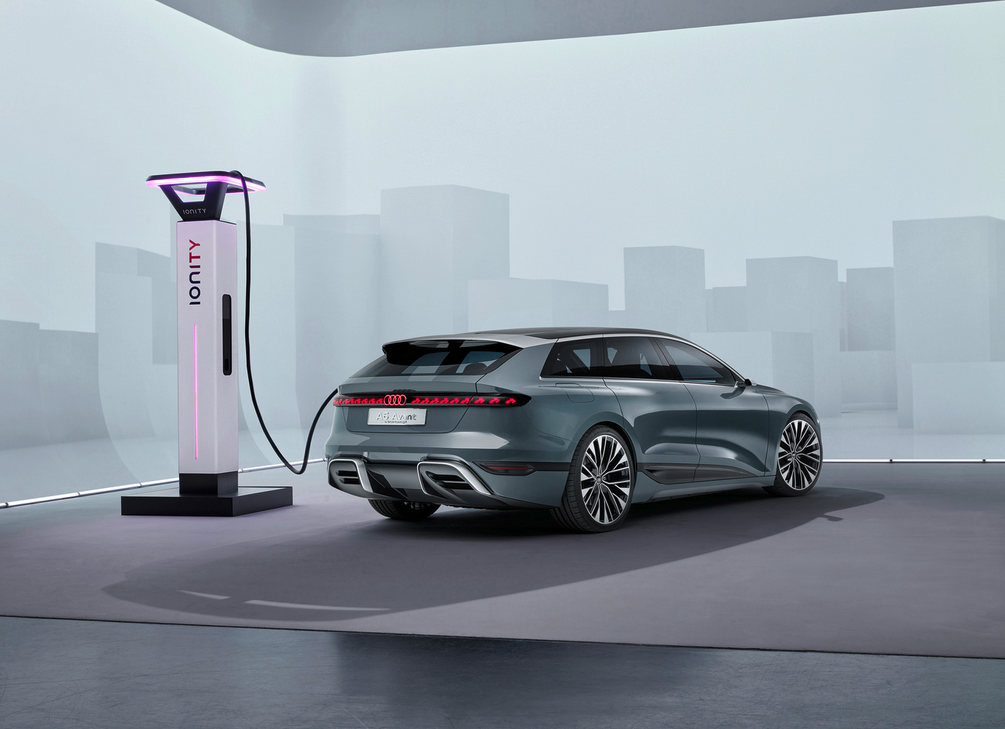 可能是最美纯电旅行车 奥迪A6 e-tron旅行版谍照