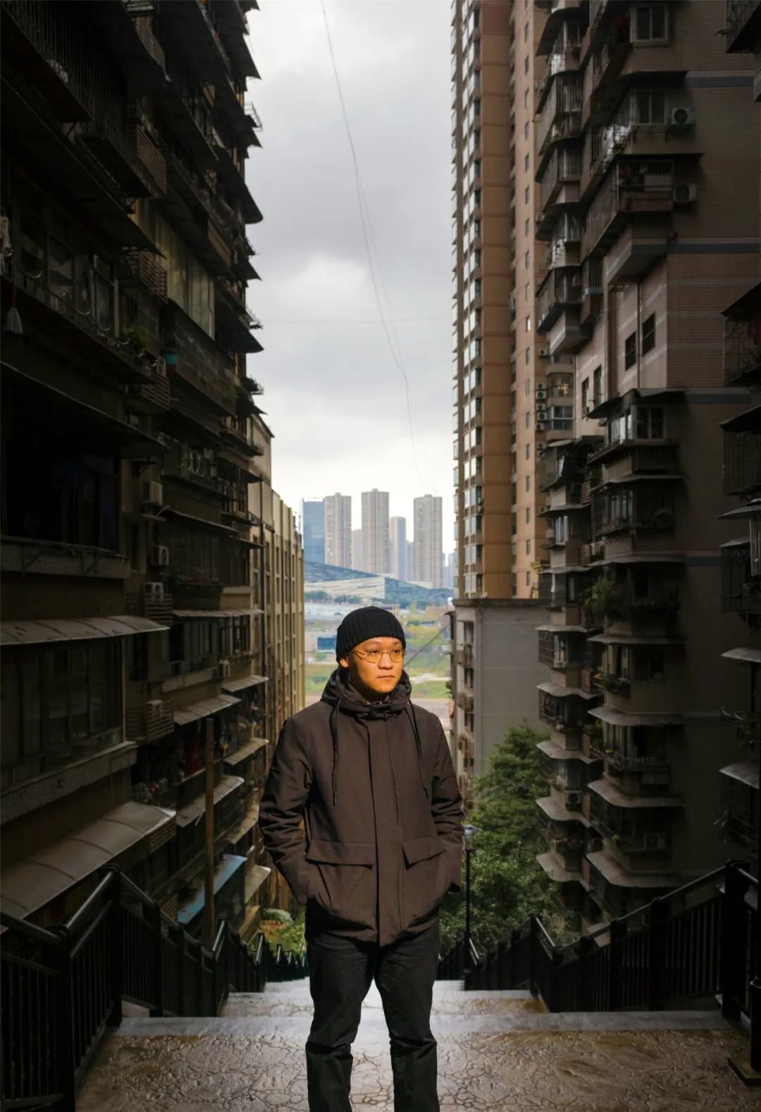 导演李维:从葬礼到婚礼,慢船去中国