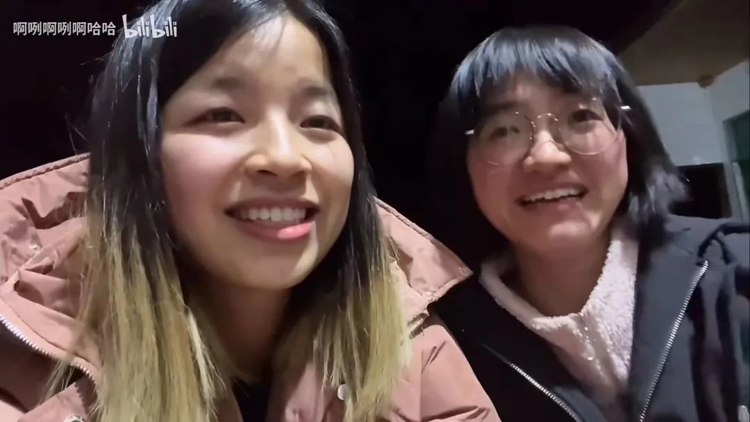 过去几十年的经济发展和几代人的努力,难道本质上不是为了创造一批独立、有主见和创造力的年轻人吗?现在他们就在那里。