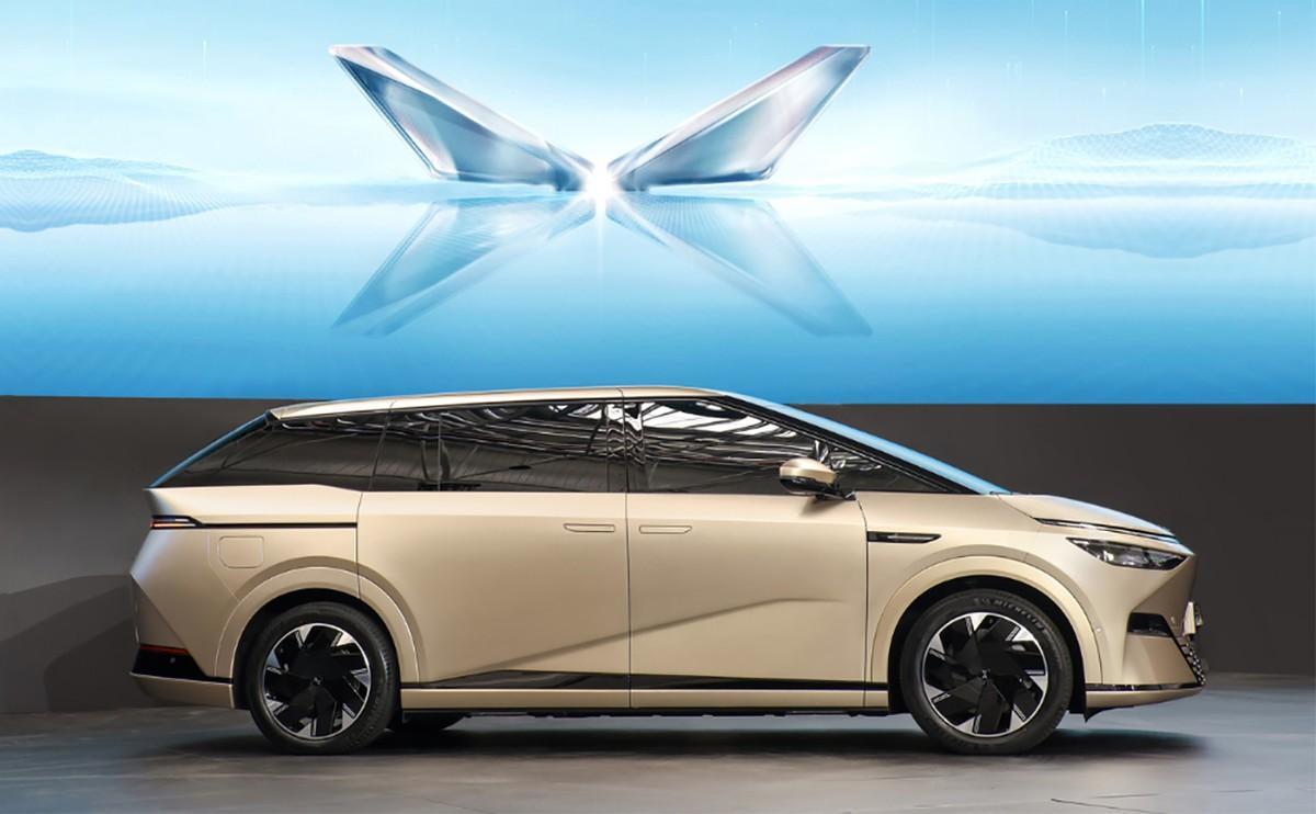 小鹏X9/银河E8/宝马i5,这三款纯电车将在1月上市,实力都不错!