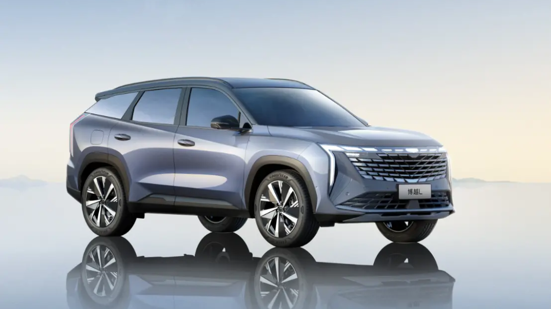 高品质紧凑型SUV,长安CS75 PLUS 对比吉利博越L,谁更值得买!