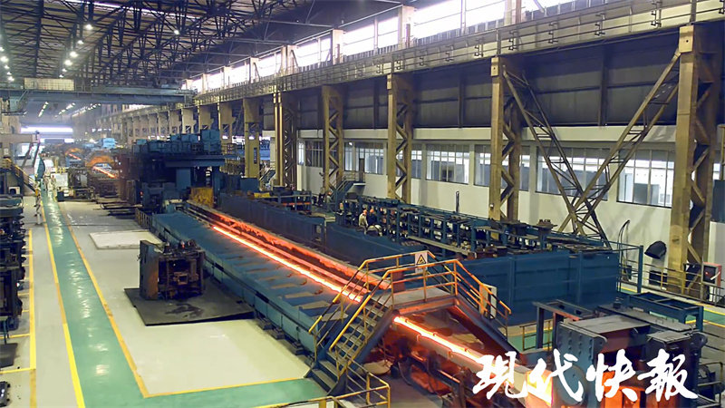 △ 兴澄特钢生产车间