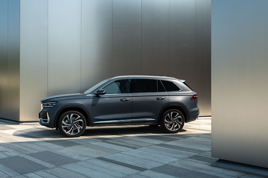 售价1577万元起2024款吉利星越l正式上市