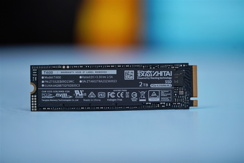 长江存储致态Ti600 2TB SSD首发评测:读取稳超7000MB/s