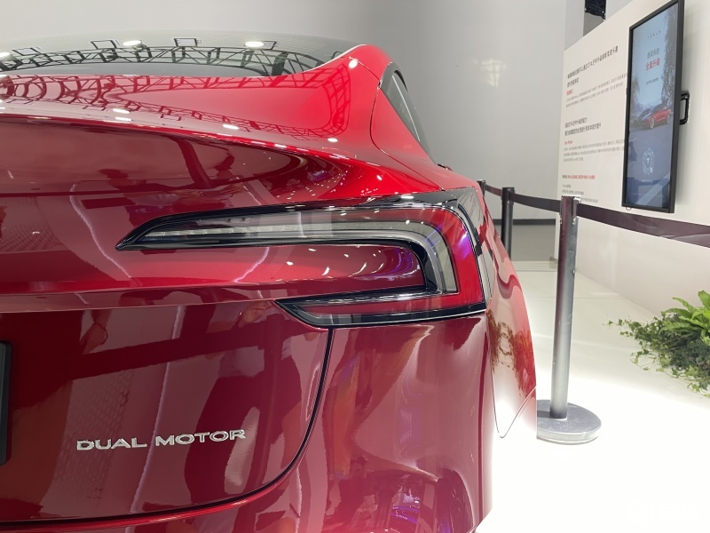 新款特斯拉model3焕新版抢先实拍售2599万元起