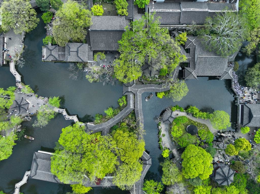 2023年4月5日拍攝的蘇州拙政園一景（無人機照片）。新華社記者 李博 攝