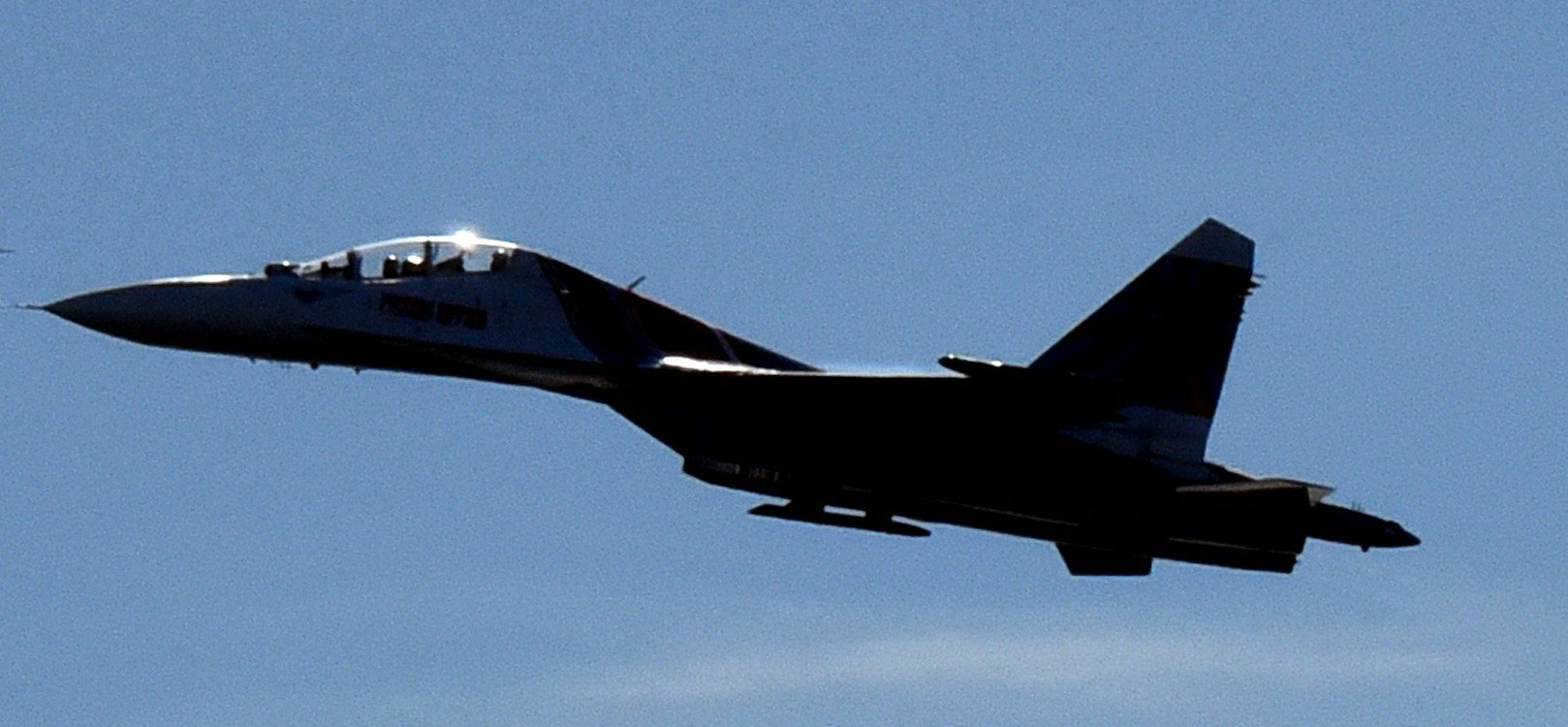 14日，一架美国MQ-9无人机与俄罗斯苏-27战机据称在黑海上空“相撞”