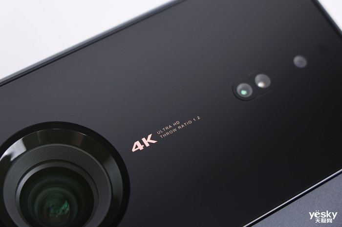 4K超高清6G大内存 当贝投影仪F6评测