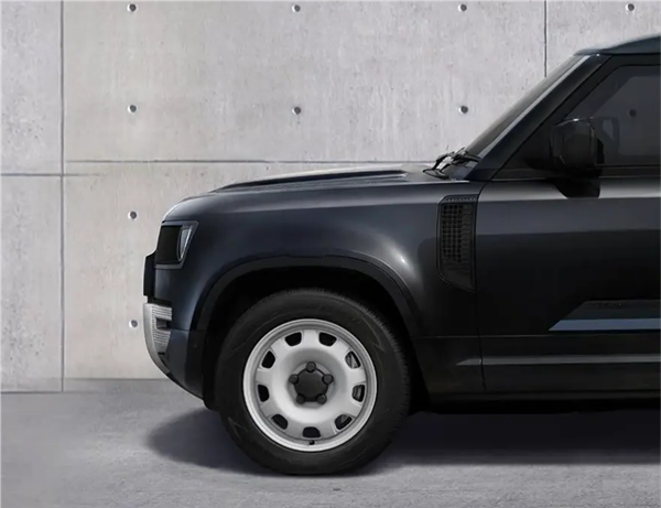 价格再次下探:2024款路虎卫士即将上市 新增入门版车型