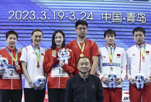 将亲自指导青年运动员成长