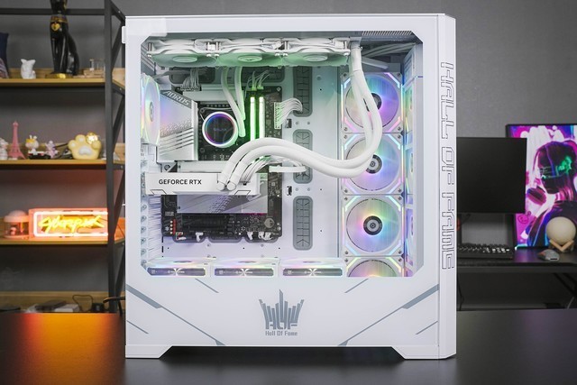 影驰RTX 4090金属大师AIO OC评测 水冷新旗舰