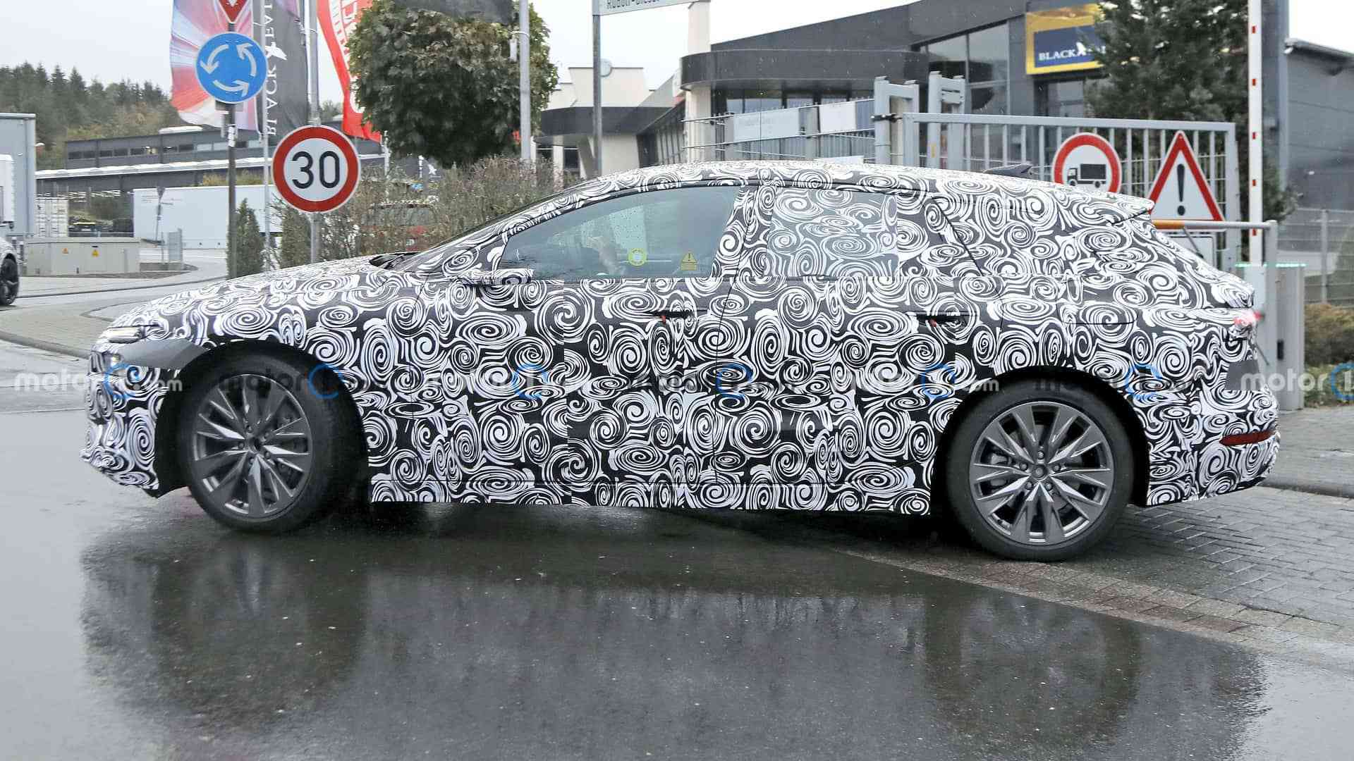 可能是最美纯电旅行车 奥迪A6 e-tron旅行版谍照