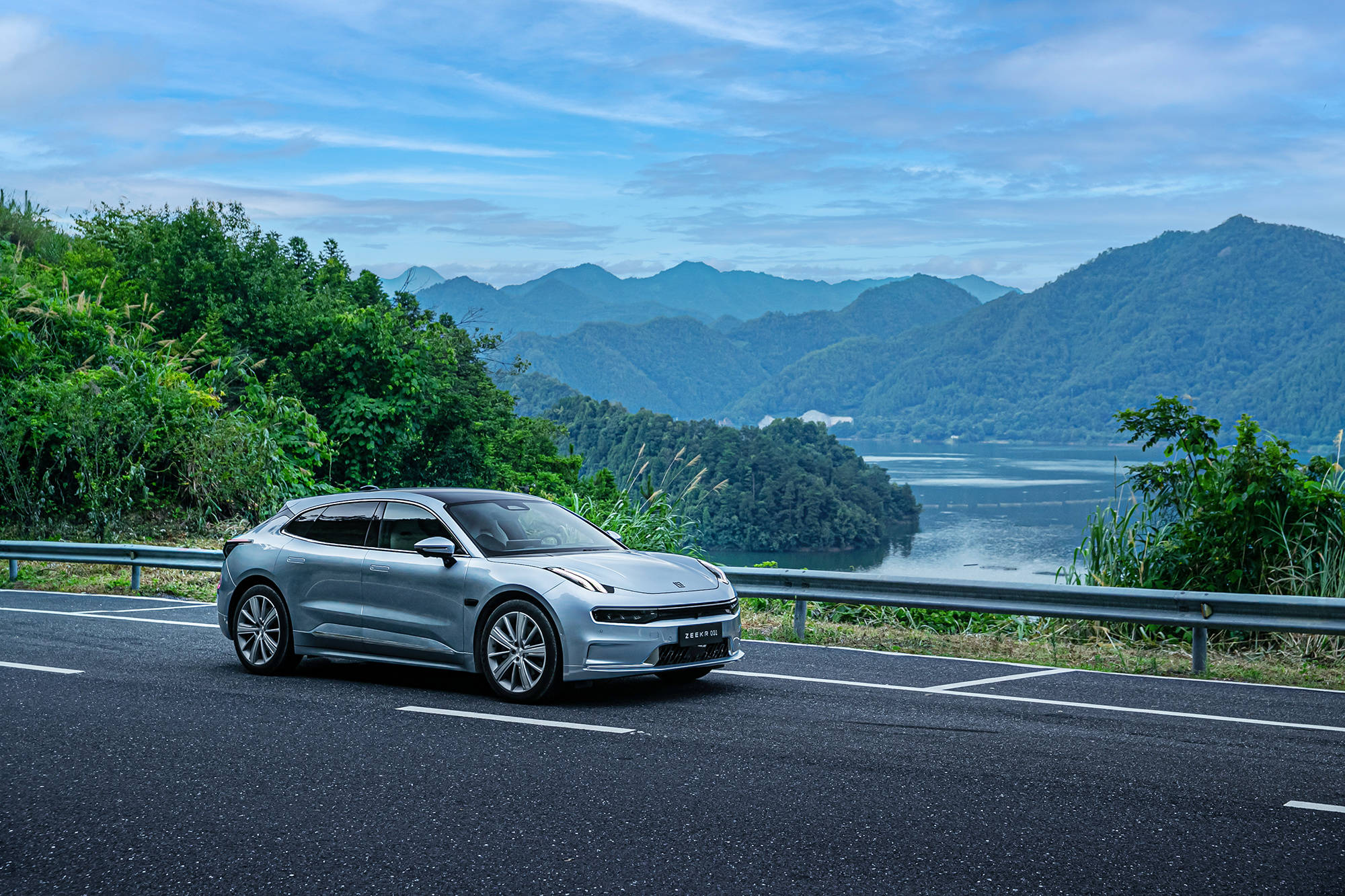 真纯电平台、辅助驾驶开始发力,买腾势N7之前必须了解的4件事