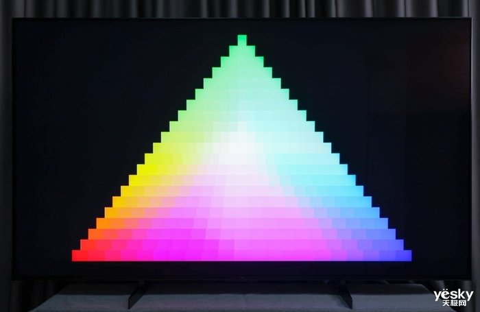 旗舰Mini LED电视守门员 85英寸TCL Q10H评测