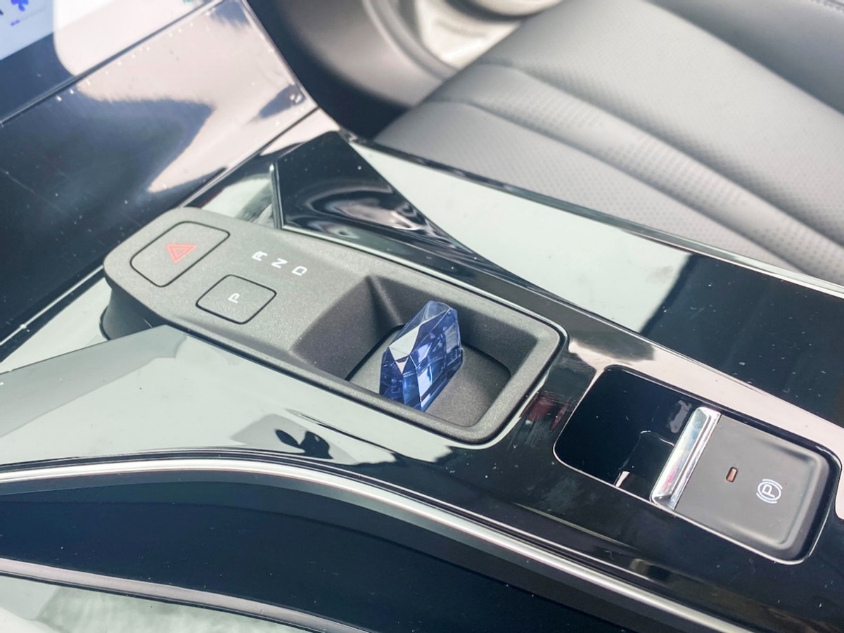 油耗低性能强 比插混划算 东风风神皓瀚DH-i试驾体验