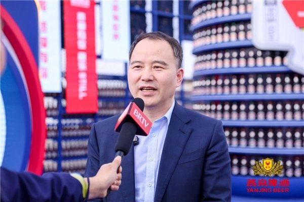 热力来袭,第32届北京燕京啤酒文化节·北京草莓音乐节激情启幕