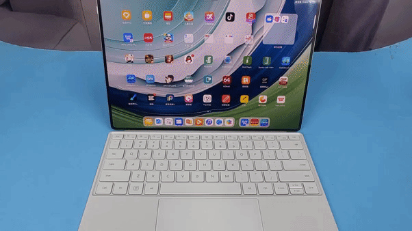 华为史上最大平板MatePad Pro 13.2体验评测:平板生态全新生产力