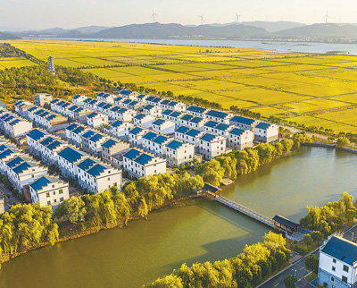 江西省吉安市吉水县孔巷移民新村.谢 东摄(人民视觉)