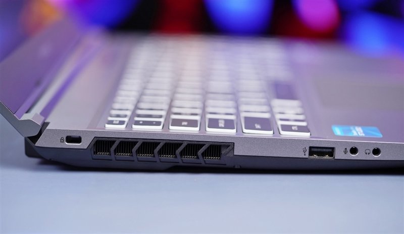 如何做到5999元!机械革命极光Pro评测:i7-12650H+ RTX 4060当今最具性价比组合