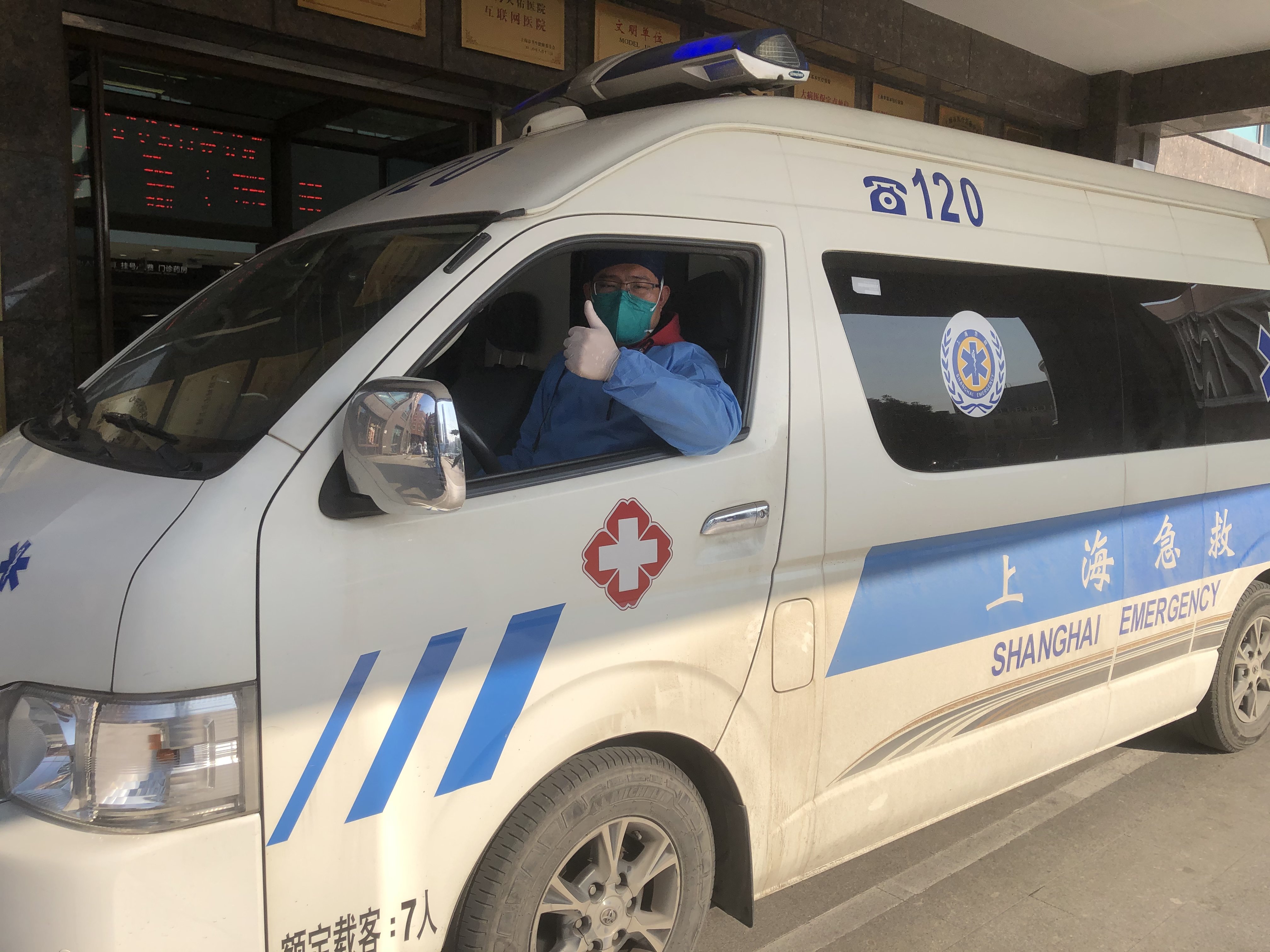 2022年12月以来，出租车驾驶员储瑞林驰援120急救转运。