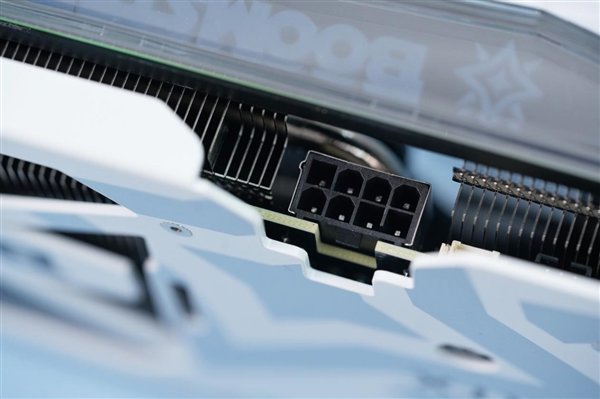 纯白千层镜!影驰RTX 4060 Ti 8GB星曜OC图赏