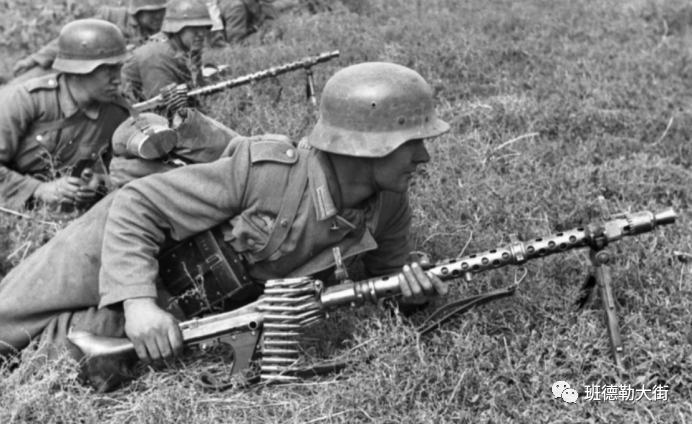 火力的源泉——MG34/42通用机枪弹鼓小考_凤凰网