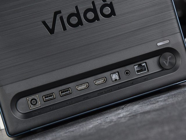 激光高配 升级加量 VIDDA三色激光智能投影C1S评测