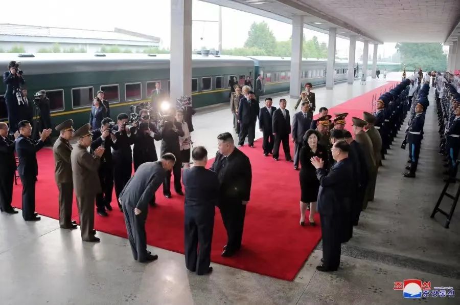 9月10日下午,金正恩乘专列从平壤启程出访俄罗斯