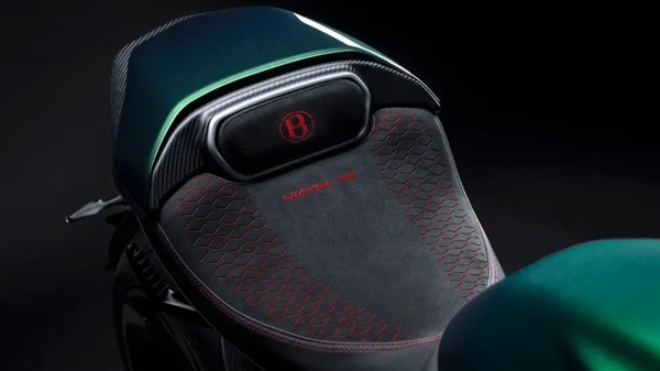 能买一台奔驰E!宾利联手杜卡迪推出限量摩托车:全球500台