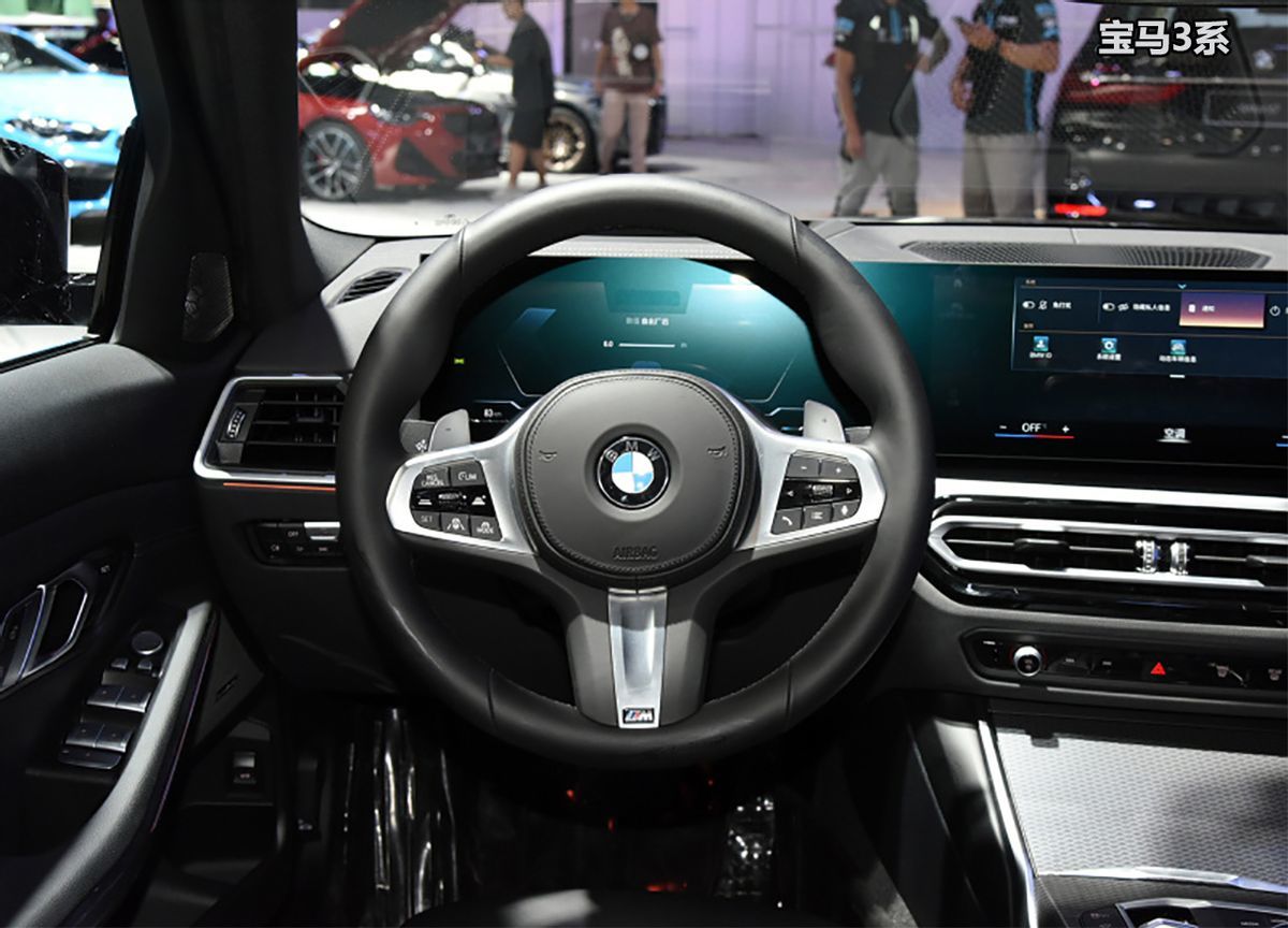 谁是更运动的豪华中级车?沃尔沃S60对比宝马3系