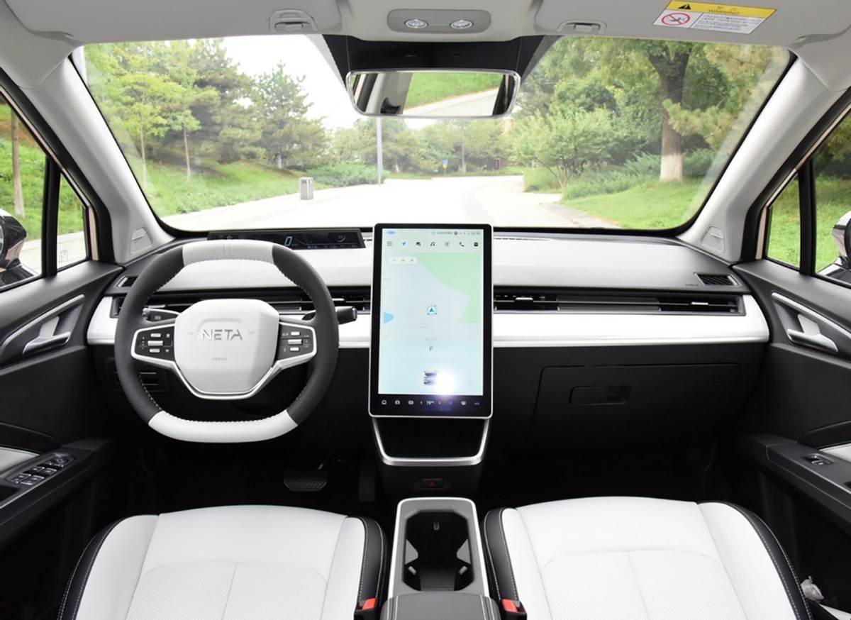 8万的预算 能买哪些400km续航的纯电车?缤果/海鸥/T03/哪吒V