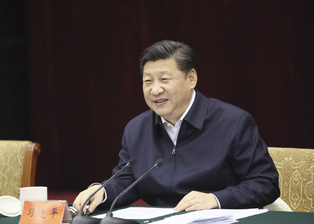 2016年1月5日，习近平在重庆召开推动长江经济带发展座谈会，听取对推动长江经济带发展的意见和建议并发表重要讲话。
