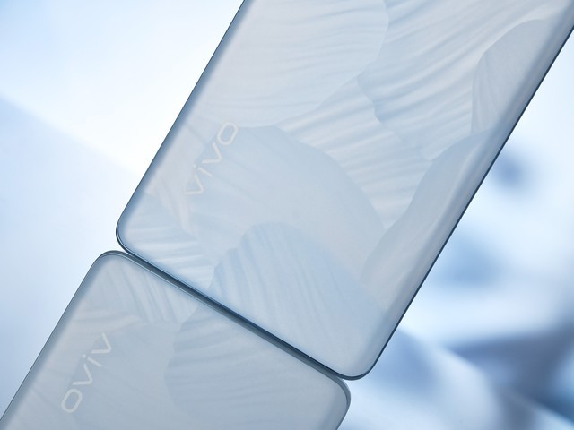 打造东方美学宇宙,vivo S18系列的设计有这些秘密