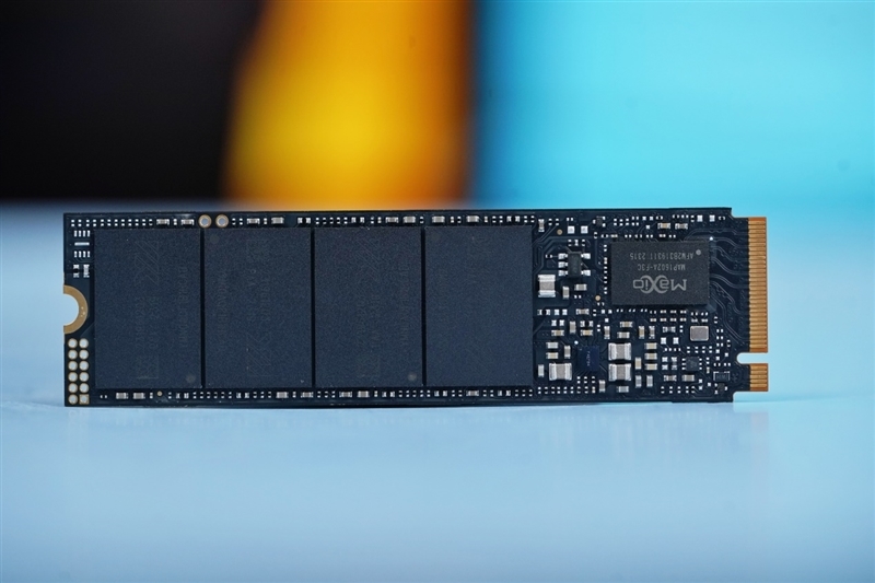 长江存储致态Ti600 2TB SSD首发评测:读取稳超7000MB/s