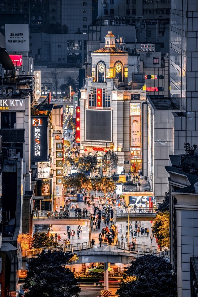 我的旅行装备 我为佳能EOS R6 Mark II配备的3支镜头