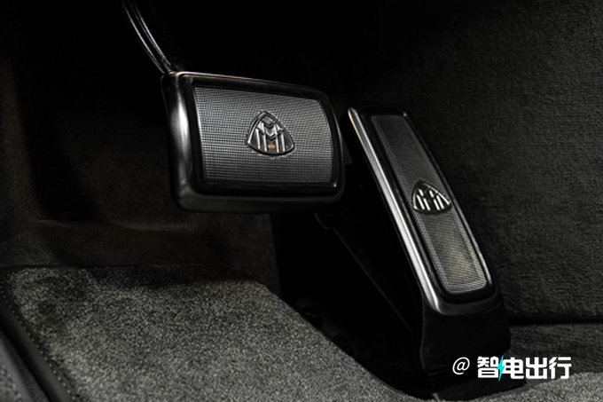 迈巴赫EQS SUV全球首发配双色车身 后排极致奢华-图8