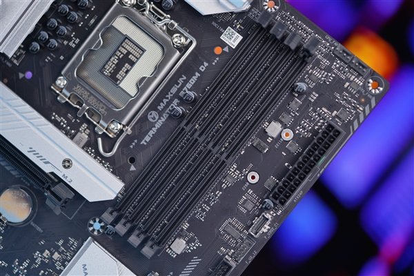 新一代甜品主板!铭瑄终结者B760M D4 WIFI图赏